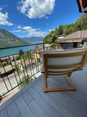 Bilocale con vista a 180 gradi a Campione